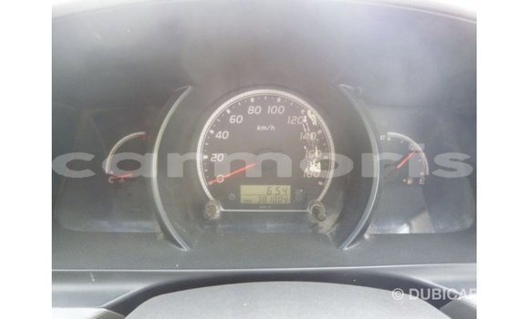 Acheter Import Voiture Toyota Hiace Blanc à Import - Dubai, Îles Agalega Acheter Import Voiture Toyota Hiace Blanc à Import - Dubai, Îles Agalega