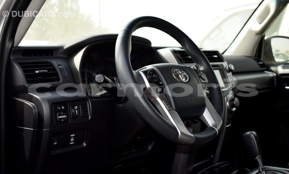 Buy Import Toyota HiAce Other Truck in Import - Dubai in Agalega Islands Buy Import Toyota HiAce Other Truck in Import - Dubai in Agalega Islands