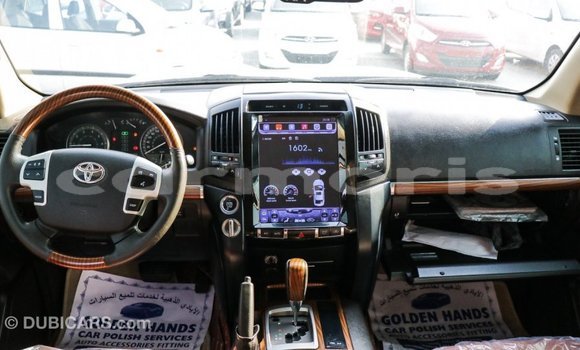 Buy Import Toyota Land Cruiser Black Car in Import - Dubai in Agalega Islands Buy Import Toyota Land Cruiser Black Car in Import - Dubai in Agalega Islands