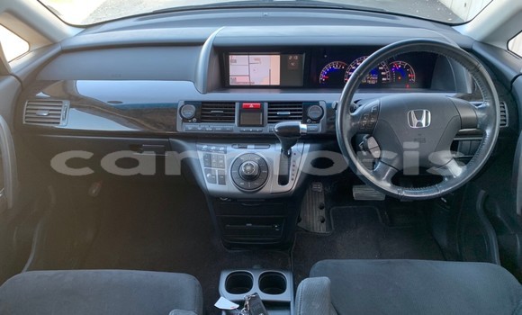 Buy Used Honda Elysion Silver Car in Port Louis in Port Louis District Buy Used Honda Elysion Silver Car in Port Louis in Port Louis District