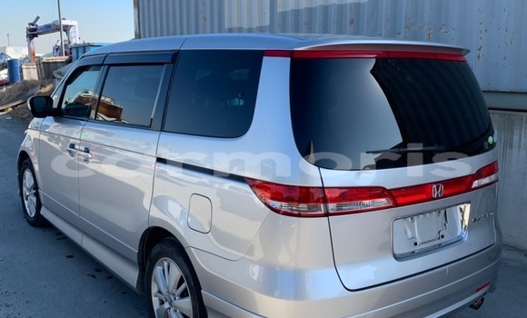 Buy Used Honda Elysion Silver Car in Port Louis in Port Louis District Buy Used Honda Elysion Silver Car in Port Louis in Port Louis District