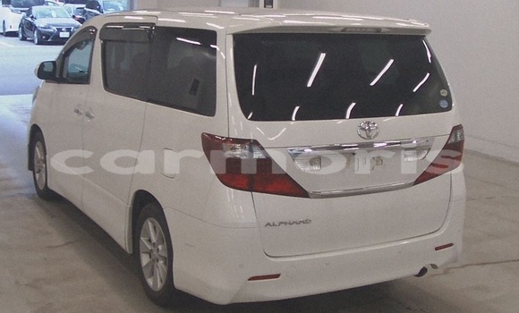 Buy Used Toyota Alphard White Car in Port Louis in Port Louis District Buy Used Toyota Alphard White Car in Port Louis in Port Louis District