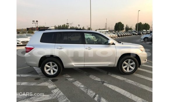 Buy Import Toyota Highlander Other Car in Import - Dubai in Agalega Islands Buy Import Toyota Highlander Other Car in Import - Dubai in Agalega Islands