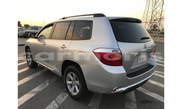 Buy Import Toyota Highlander Other Car in Import - Dubai in Agalega Islands Buy Import Toyota Highlander Other Car in Import - Dubai in Agalega Islands