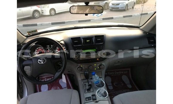 Buy Import Toyota Highlander Other Car in Import - Dubai in Agalega Islands Buy Import Toyota Highlander Other Car in Import - Dubai in Agalega Islands