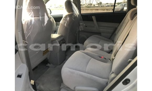 Buy Import Toyota Highlander Other Car in Import - Dubai in Agalega Islands Buy Import Toyota Highlander Other Car in Import - Dubai in Agalega Islands