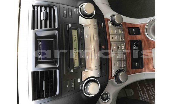 Buy Import Toyota Highlander Black Car in Import - Dubai in Agalega Islands Buy Import Toyota Highlander Black Car in Import - Dubai in Agalega Islands