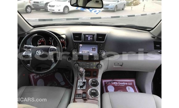 Buy Import Toyota Highlander Black Car in Import - Dubai in Agalega Islands Buy Import Toyota Highlander Black Car in Import - Dubai in Agalega Islands