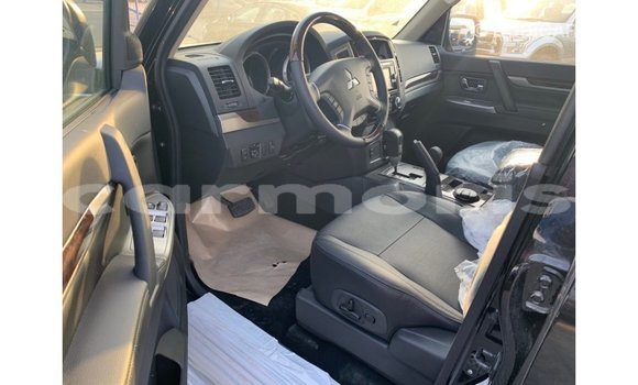 Buy Import Mitsubishi Pajero Black Car in Import - Dubai in Agalega Islands Buy Import Mitsubishi Pajero Black Car in Import - Dubai in Agalega Islands