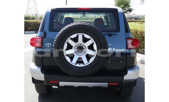 Buy Import Toyota FJ Cruiser Blue Car in Import - Dubai in Agalega Islands Buy Import Toyota FJ Cruiser Blue Car in Import - Dubai in Agalega Islands