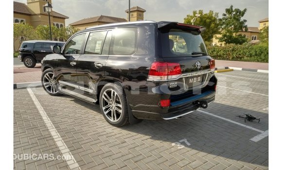 Acheter Import Voiture Toyota Land Cruiser Noir à Import - Dubai, Îles Agalega Acheter Import Voiture Toyota Land Cruiser Noir à Import - Dubai, Îles Agalega