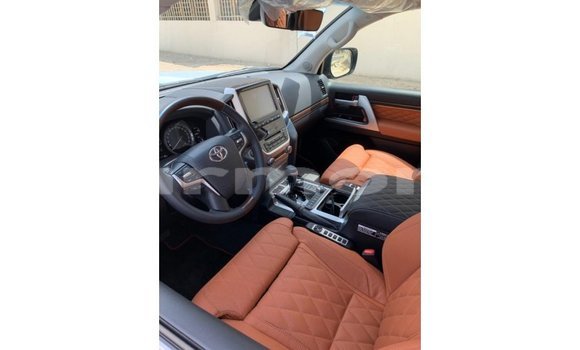Buy Import Toyota Land Cruiser Black Car in Import - Dubai in Agalega Islands Buy Import Toyota Land Cruiser Black Car in Import - Dubai in Agalega Islands