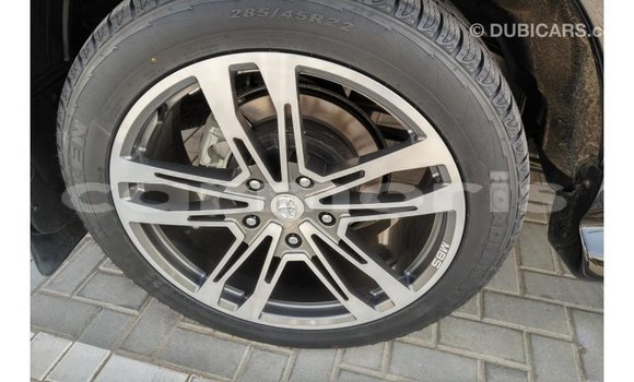 Acheter Import Voiture Toyota Land Cruiser Noir à Import - Dubai, Îles Agalega Acheter Import Voiture Toyota Land Cruiser Noir à Import - Dubai, Îles Agalega
