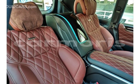 Acheter Import Voiture Lexus LX Noir à Import - Dubai, Îles Agalega Acheter Import Voiture Lexus LX Noir à Import - Dubai, Îles Agalega