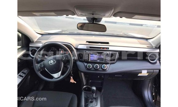 Buy Import Toyota HiAce Other Truck in Import - Dubai in Agalega Islands Buy Import Toyota HiAce Other Truck in Import - Dubai in Agalega Islands