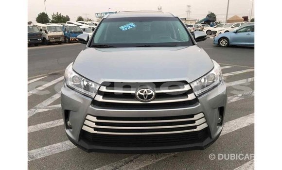 Buy Import Toyota Highlander Other Car in Import - Dubai in Agalega Islands Buy Import Toyota Highlander Other Car in Import - Dubai in Agalega Islands