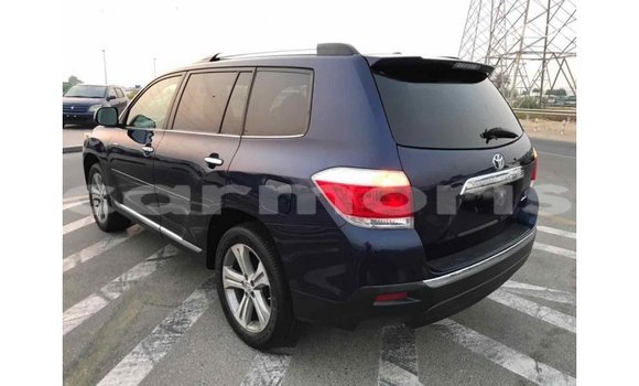 Buy Import Toyota Highlander Blue Car in Import - Dubai in Agalega Islands Buy Import Toyota Highlander Blue Car in Import - Dubai in Agalega Islands