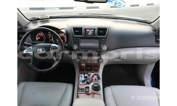 Buy Import Toyota Highlander Blue Car in Import - Dubai in Agalega Islands Buy Import Toyota Highlander Blue Car in Import - Dubai in Agalega Islands