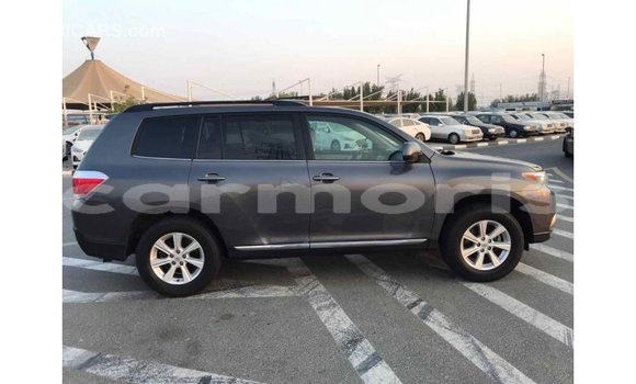 Buy Import Toyota Highlander Other Car in Import - Dubai in Agalega Islands Buy Import Toyota Highlander Other Car in Import - Dubai in Agalega Islands
