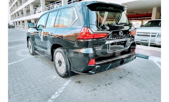 Acheter Import Voiture Lexus LX Noir à Import - Dubai, Îles Agalega Acheter Import Voiture Lexus LX Noir à Import - Dubai, Îles Agalega