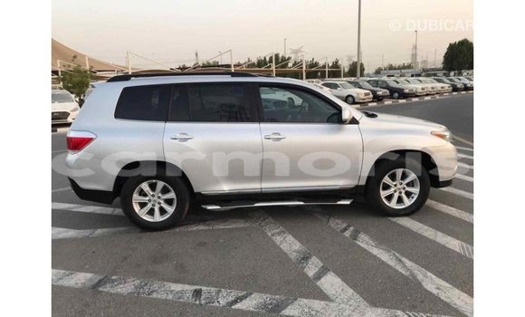 Buy Import Toyota Highlander Other Car in Import - Dubai in Agalega Islands Buy Import Toyota Highlander Other Car in Import - Dubai in Agalega Islands