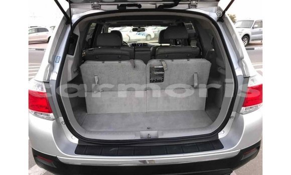 Buy Import Toyota Highlander Other Car in Import - Dubai in Agalega Islands Buy Import Toyota Highlander Other Car in Import - Dubai in Agalega Islands