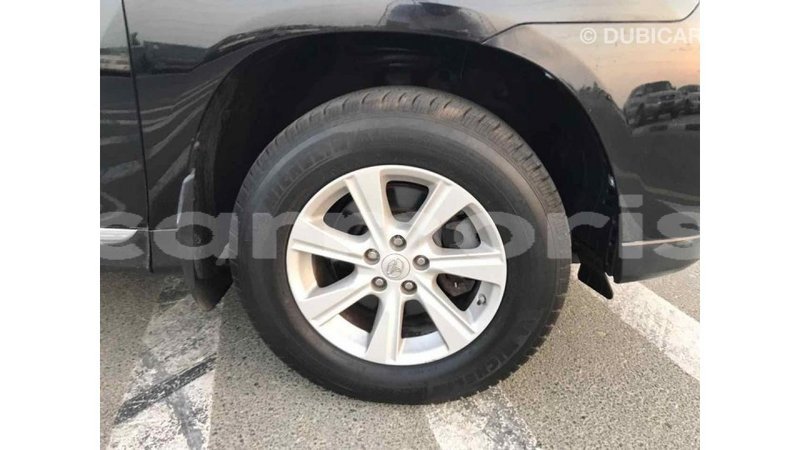Big with watermark toyota highlander agalega islands import dubai 2274
