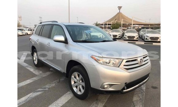 Buy Import Toyota Highlander Other Car in Import - Dubai in Agalega Islands Buy Import Toyota Highlander Other Car in Import - Dubai in Agalega Islands