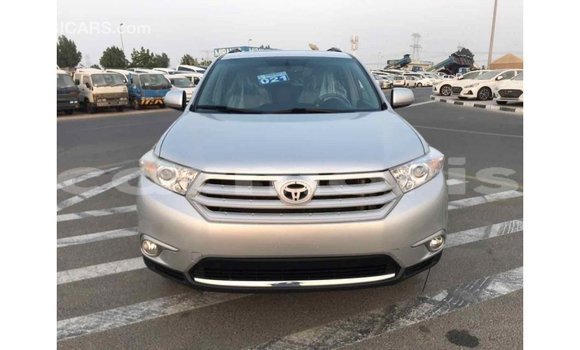 Buy Import Toyota Highlander Other Car in Import - Dubai in Agalega Islands Buy Import Toyota Highlander Other Car in Import - Dubai in Agalega Islands