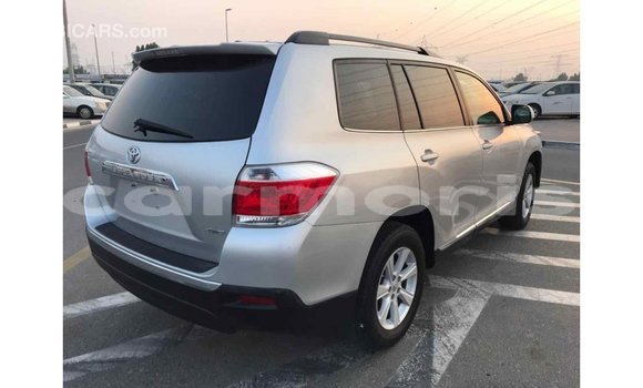 Buy Import Toyota Highlander Other Car in Import - Dubai in Agalega Islands Buy Import Toyota Highlander Other Car in Import - Dubai in Agalega Islands