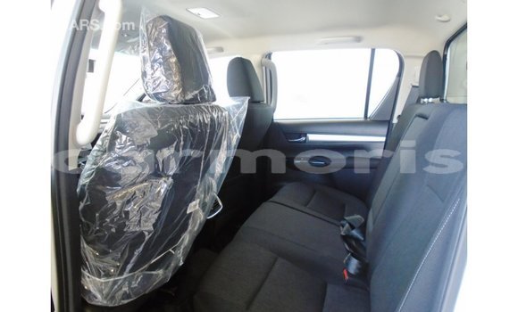 Buy Import Toyota Hilux White Car in Import - Dubai in Agalega Islands Buy Import Toyota Hilux White Car in Import - Dubai in Agalega Islands
