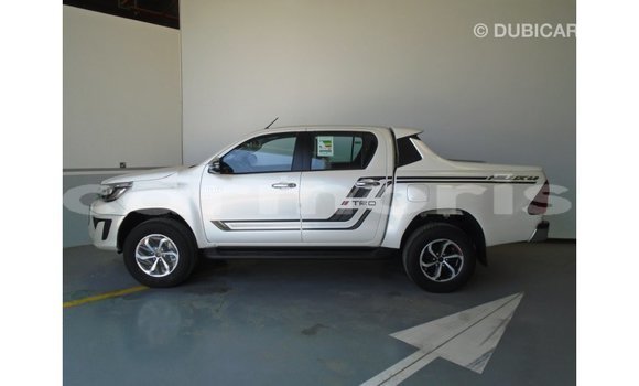 Buy Import Toyota Hilux White Car in Import - Dubai in Agalega Islands Buy Import Toyota Hilux White Car in Import - Dubai in Agalega Islands