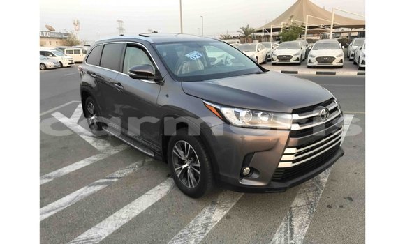 Buy Import Toyota Highlander Other Car in Import - Dubai in Agalega Islands Buy Import Toyota Highlander Other Car in Import - Dubai in Agalega Islands
