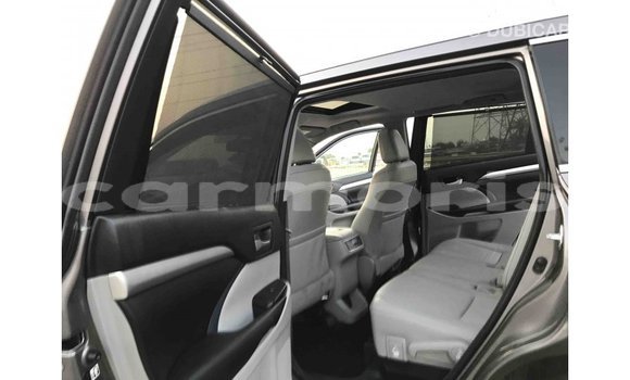 Buy Import Toyota Highlander Other Car in Import - Dubai in Agalega Islands Buy Import Toyota Highlander Other Car in Import - Dubai in Agalega Islands