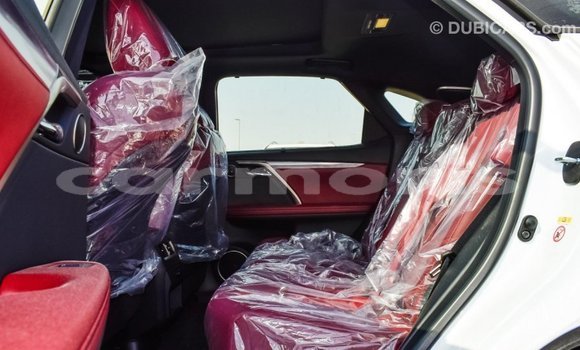 Acheter Import Voiture Lexus RX 300 Blanc à Import - Dubai, Îles Agalega Acheter Import Voiture Lexus RX 300 Blanc à Import - Dubai, Îles Agalega