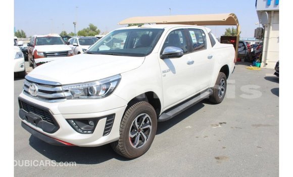 Buy Import Toyota Hilux White Car in Import - Dubai in Agalega Islands Buy Import Toyota Hilux White Car in Import - Dubai in Agalega Islands