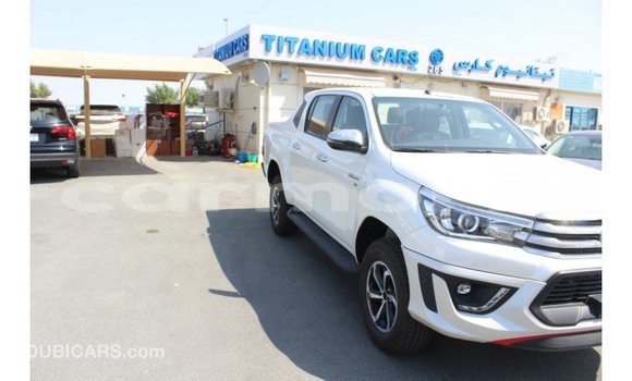 Buy Import Toyota Hilux White Car in Import - Dubai in Agalega Islands Buy Import Toyota Hilux White Car in Import - Dubai in Agalega Islands