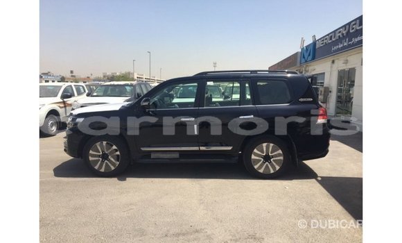 Acheter Import Voiture Toyota Land Cruiser Noir à Import - Dubai, Îles Agalega Acheter Import Voiture Toyota Land Cruiser Noir à Import - Dubai, Îles Agalega