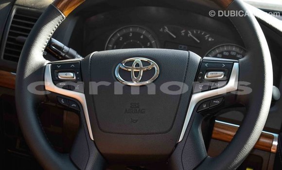 Buy Import Toyota Land Cruiser White Car in Import - Dubai in Agalega Islands Buy Import Toyota Land Cruiser White Car in Import - Dubai in Agalega Islands