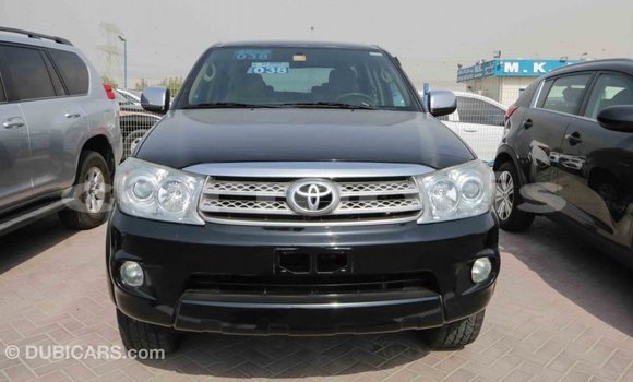 Acheter Import Voiture Toyota Fortuner Noir à Import - Dubai, Îles Agalega Acheter Import Voiture Toyota Fortuner Noir à Import - Dubai, Îles Agalega