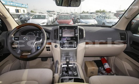 Buy Import Toyota Land Cruiser Black Car in Import - Dubai in Agalega Islands Buy Import Toyota Land Cruiser Black Car in Import - Dubai in Agalega Islands
