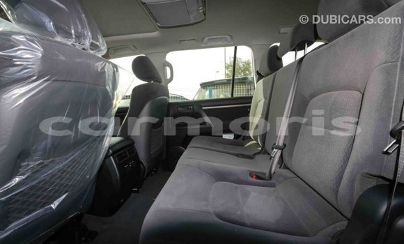 Buy Import Toyota Land Cruiser White Car in Import - Dubai in Agalega Islands Buy Import Toyota Land Cruiser White Car in Import - Dubai in Agalega Islands