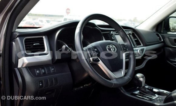 Buy Import Toyota Highlander Other Car in Import - Dubai in Agalega Islands Buy Import Toyota Highlander Other Car in Import - Dubai in Agalega Islands