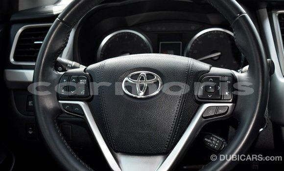 Buy Import Toyota Highlander Other Car in Import - Dubai in Agalega Islands Buy Import Toyota Highlander Other Car in Import - Dubai in Agalega Islands