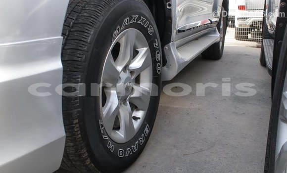 Acheter Import Voiture Toyota Prado Autre à Import - Dubai, Îles Agalega Acheter Import Voiture Toyota Prado Autre à Import - Dubai, Îles Agalega