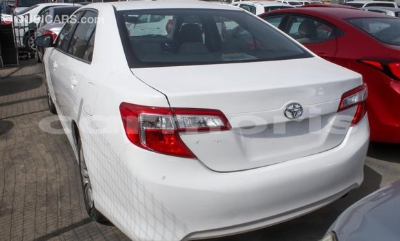 Buy Import Toyota Camry White Car in Import - Dubai in Agalega Islands Buy Import Toyota Camry White Car in Import - Dubai in Agalega Islands