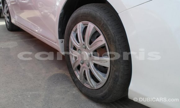 Buy Import Toyota Camry White Car in Import - Dubai in Agalega Islands Buy Import Toyota Camry White Car in Import - Dubai in Agalega Islands