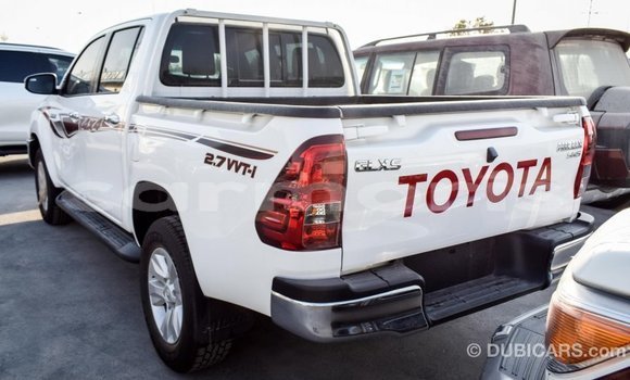 Buy Import Toyota Hilux White Car in Import - Dubai in Agalega Islands Buy Import Toyota Hilux White Car in Import - Dubai in Agalega Islands