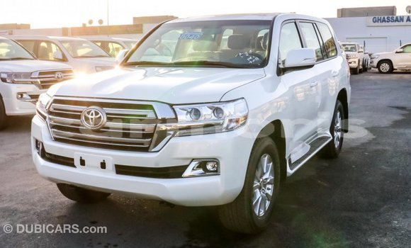Buy Import Toyota Land Cruiser White Car in Import - Dubai in Agalega Islands Buy Import Toyota Land Cruiser White Car in Import - Dubai in Agalega Islands
