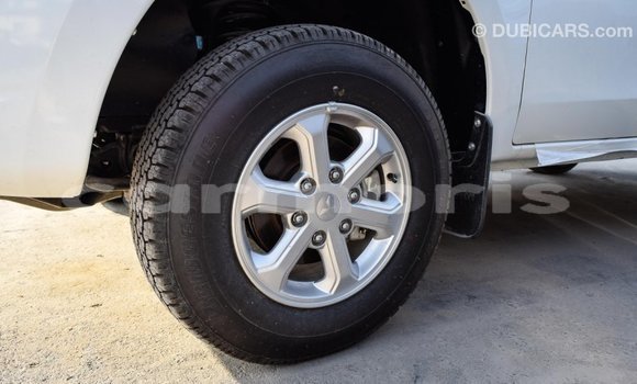 Buy Import Mitsubishi L200 White Car in Import - Dubai in Agalega Islands Buy Import Mitsubishi L200 White Car in Import - Dubai in Agalega Islands